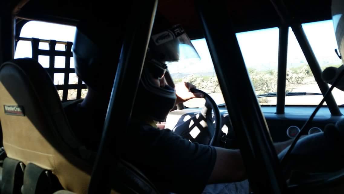 RPORacing's tweet photo. Small fix and truck is ready for SADR Point To Point! #sadr #longtravel http://t.co/oUXUuFQUAT