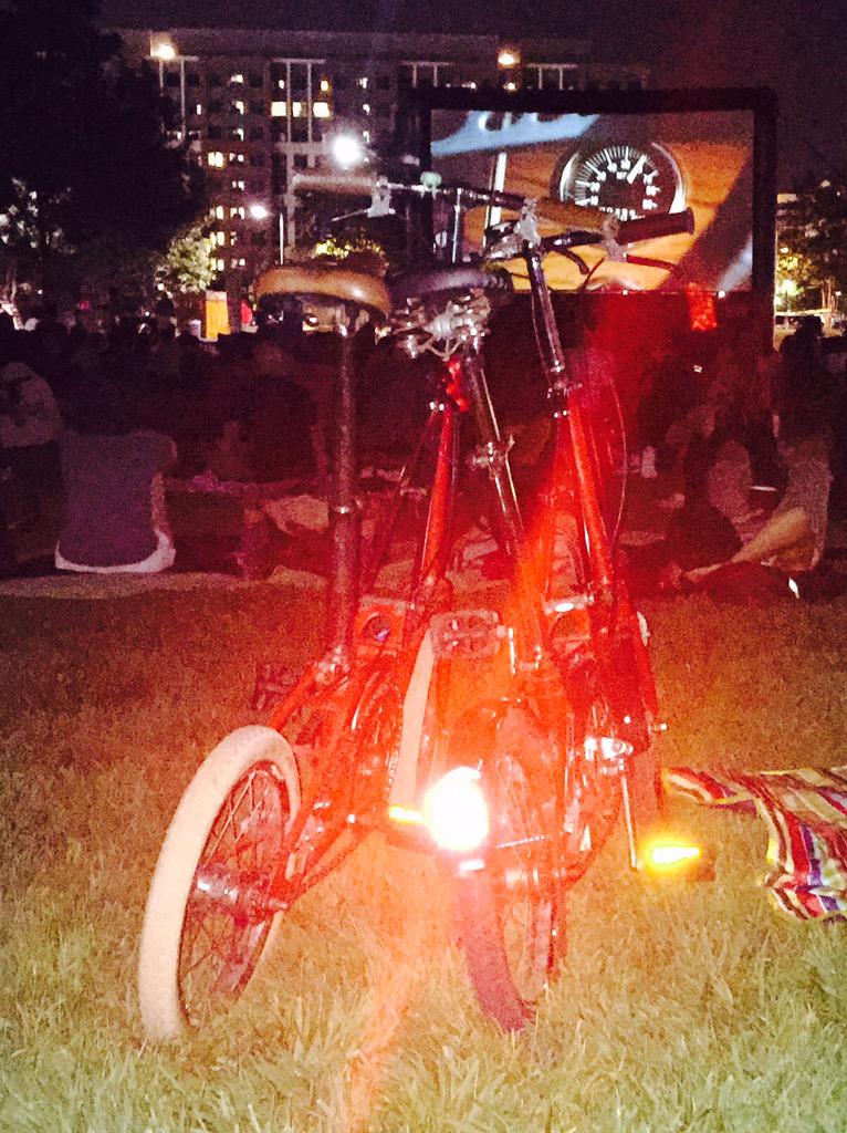 jim_daniel's tweet photo. Bike-in movie night with @amyeagle and @DahonBikes #hitting60. Missed you @TrayLa33 and @SusannahFox http://t.co/Fcq7TGjhvh
