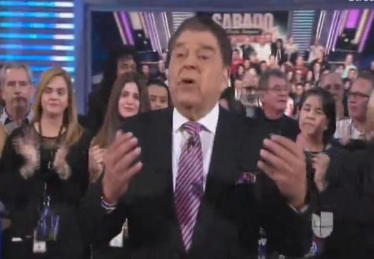 Teleton's tweet photo. Con un "Hasta siempre" y el cariño de la gente se despidió @DonFranciscoTV de @SabadoGigante http://t.co/oyQ7WoJ9uq