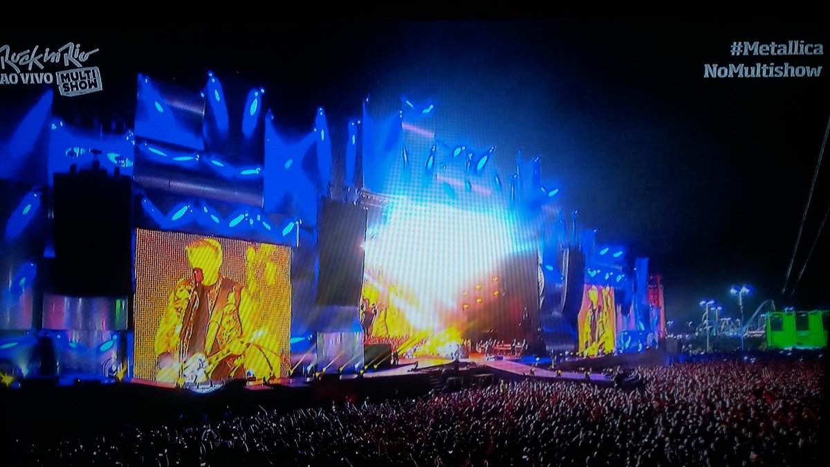 weversonsoares's tweet photo. Depois de curtir em 2011 e 2013 ao vivo, esse ano é pela tv. #MetallicaNoMultishow http://t.co/GVlYK1Vki8