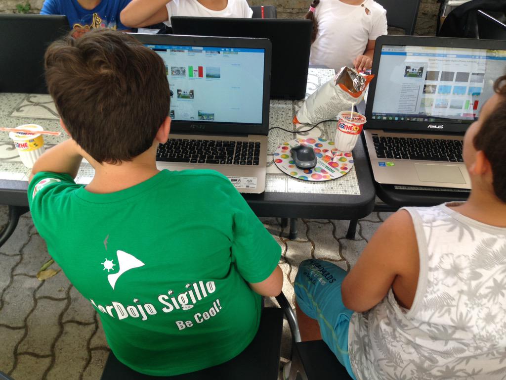 CDojoSigillo's tweet photo. .@CoderDojo Ninjas at work to organize #peerdojo http://t.co/ie6ysev78k http://t.co/yu2E1jqZVo