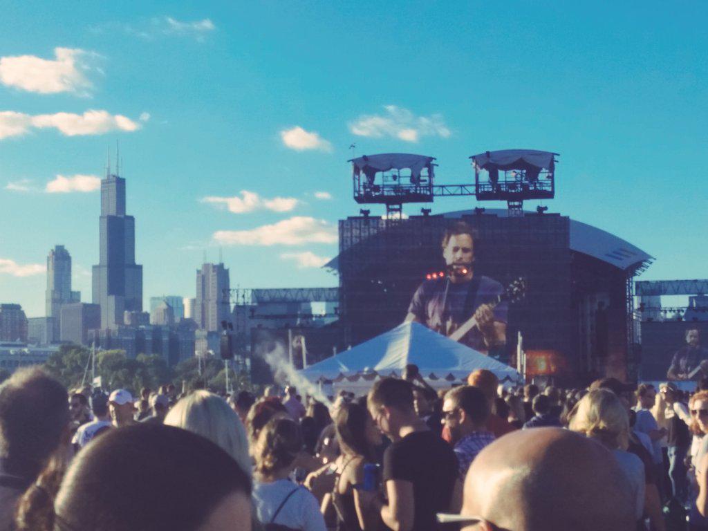DanWaldoHendrix's tweet photo. @jackjohnson #FarmAid30  Jack your still the best http://t.co/mus1SdWyK4