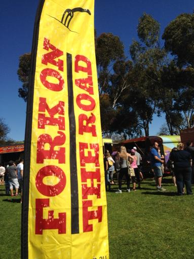 MadeADL's tweet photo. Sensationally popular Fork.. The line ups are long by oh so worth it... #forkontheroad #streetnotes http://t.co/27I3rGN5JJ