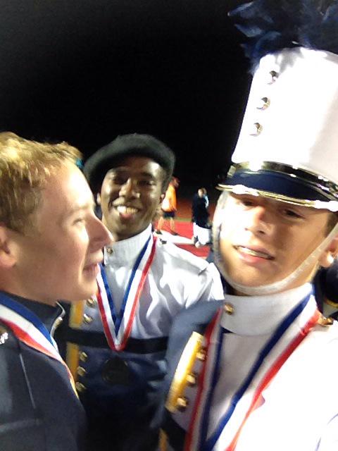 jesse_saldana's tweet photo. TENNESSEE REGIONAL CHAMPS! So proud of my family #boa2015 #boanolimits http://t.co/aTgBKPZPHm