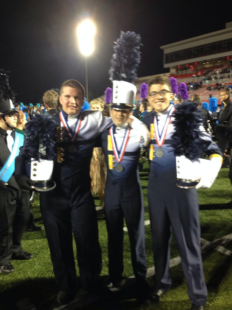 jesse_saldana's tweet photo. TENNESSEE REGIONAL CHAMPS! So proud of my family #boa2015 #boanolimits http://t.co/aTgBKPZPHm