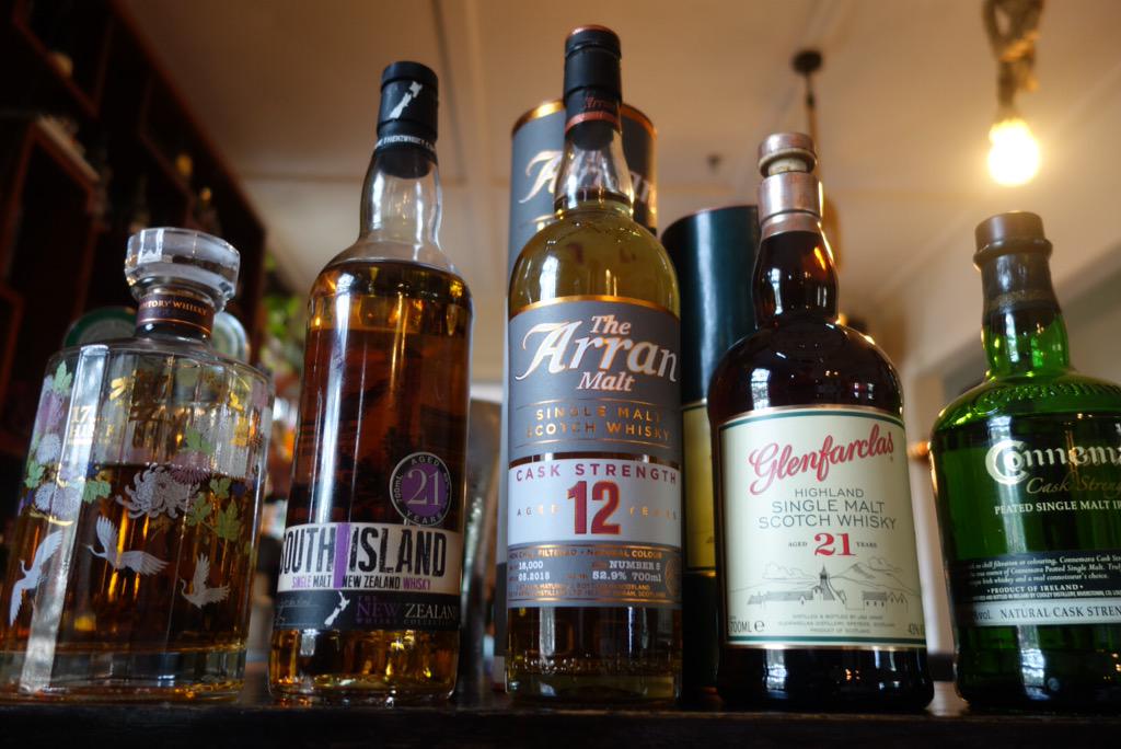 Sunday whisky sessions at <a href="/TheRoseHotel_sy/">TheRoseHotel_syd</a>  <a href="/beamsuntory/">Beam Suntory</a> <a href="/Arranwhisky/">Arran Whisky</a> <a href="/glenfarclas/">Glenfarclas Whisky</a> Connemara &amp; <a href="/thenzwhisky/">The New Zealand Whisky Collection</a>