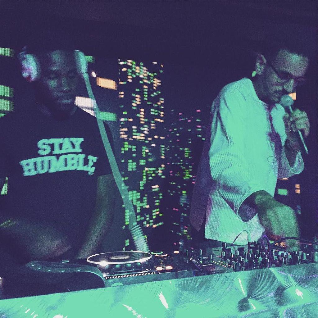 aperture01's tweet image. In the mix with @thedjschemes and @djamenra at the new @soundcheckdc #exploreeverything #justgoshoot #thecreatorcla…