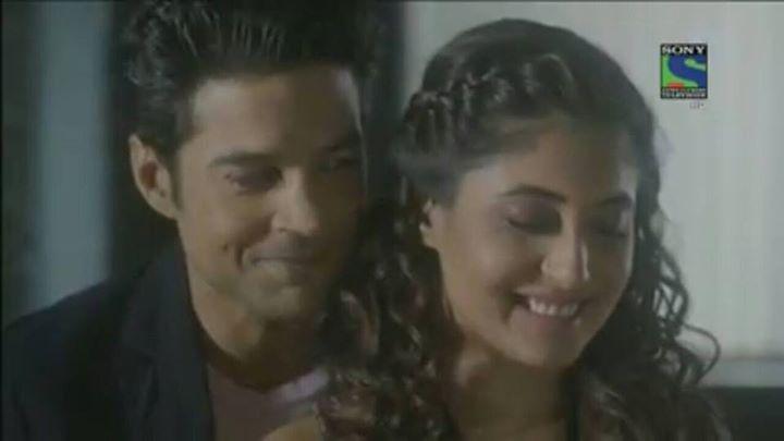 Anji17_'s tweet photo. Want these happy faces back soon #KaYa #TimeForTest @TeamKritikaK @RK1610IsMe @RKianz @Kritika_Kamra @arorasammeer http://t.co/sIWFvwFnPp