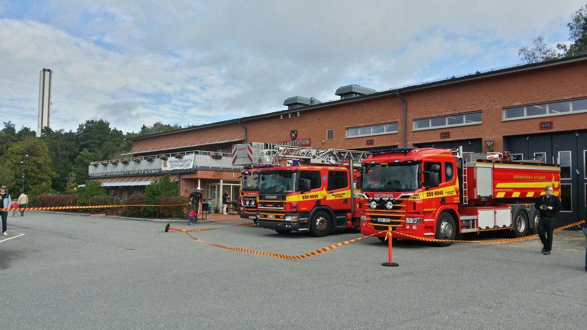 Stort #tack att ni kom &amp; bidrog till en lyckad, informativ &amp; trevlig dag på öppet hus @FRGjarfall &amp; <a href="/civiljarfalla/">Järfälla civilförsvarsförening</a>