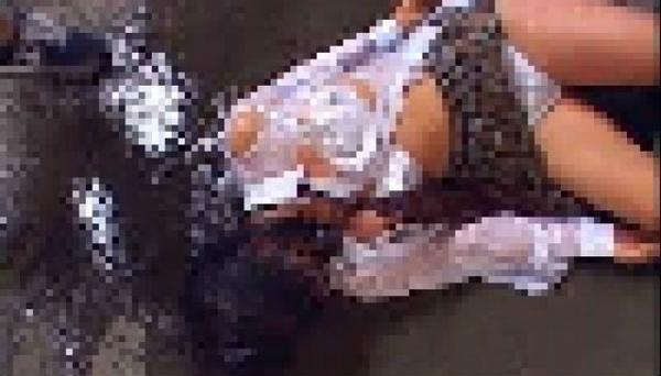 mariy05261's tweet photo. 【閲覧注意】
JKが建物に連れてかれ二人の男に一日中レ○プされ続ける。
失禁や痙攣も。
→http://t.co/2c1T1LeVSr

こんなことになるの！？笑 http://t.co/qwuMuDLjH7