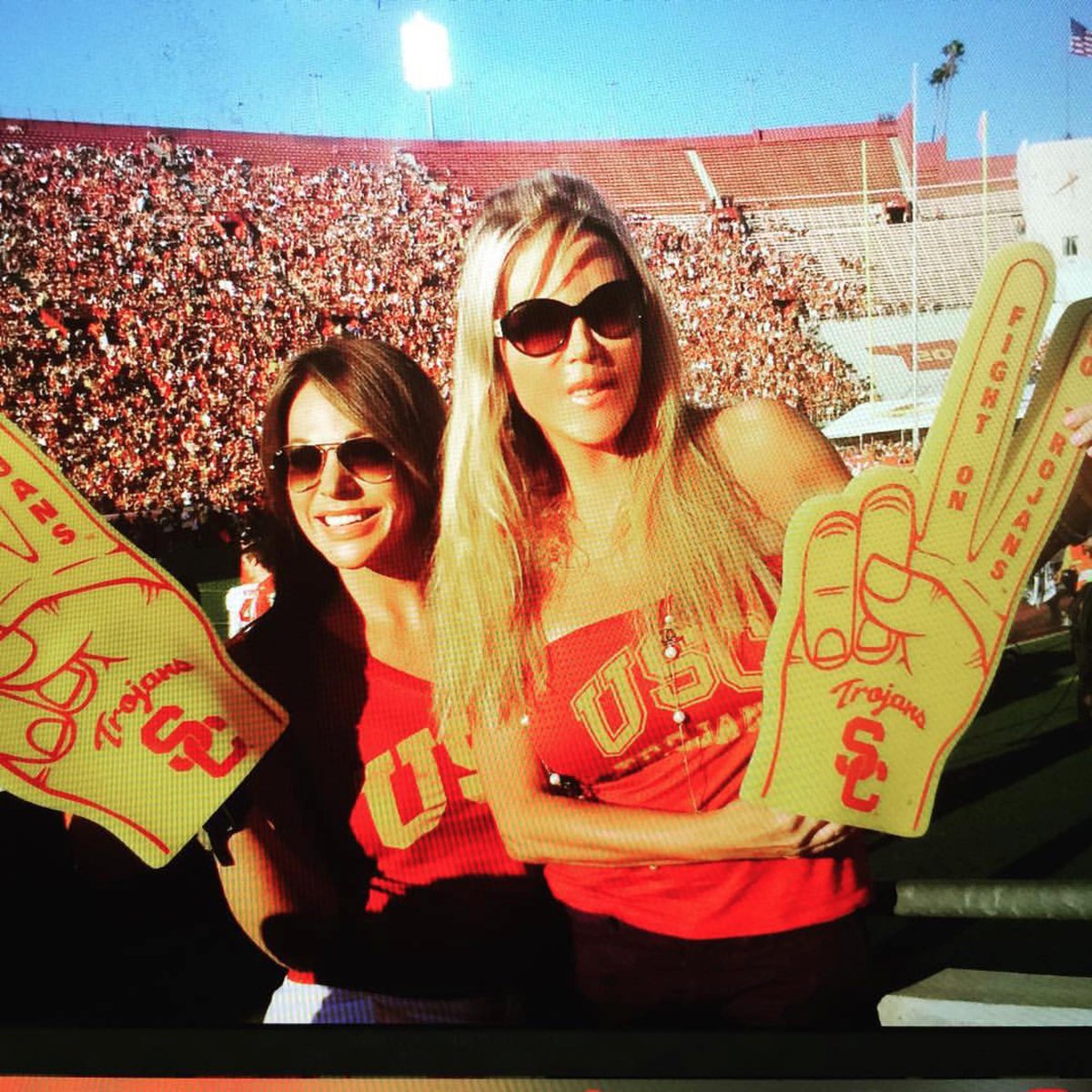 Beautynow's tweet photo. #USCGAME #Stanford #Bummer but we had fun!  @uscfootball  @beautynow http://t.co/ITo3M5jiVg