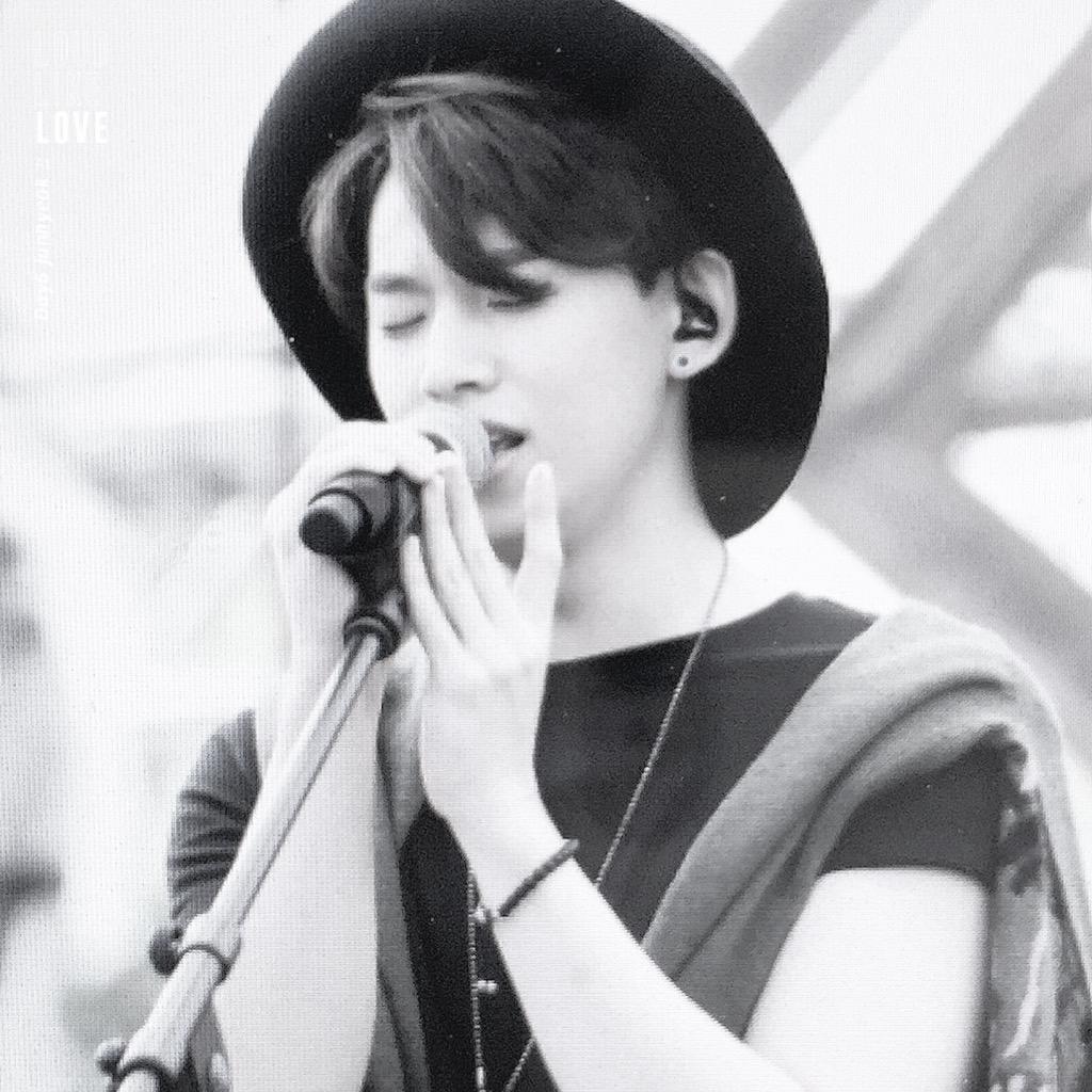 LoudLikeLove_6's tweet photo. 150920 멜로디 포레스트 캠프

#Day6 #데이식스 #준혁 #junhyeok http://t.co/nzSxckKs6z