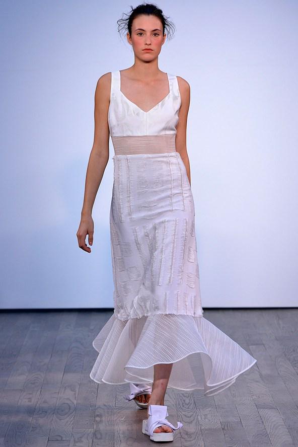 JMMSuffolk's tweet photo. @BellieRogers Belle Rogers at London @LondonFashionWk for Teatum Jones http://t.co/rV1aXfRuJ2