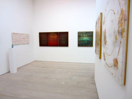 FiumanoClase's tweet image. Another image of our booth @STARTArtFair - #SamBurford #RogerHoltom #TakefumiHori #SaatchiGallery