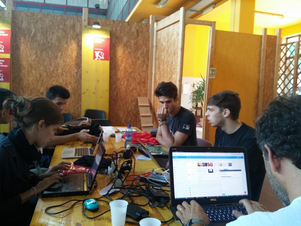 egodomenico's tweet photo. Foto evento gruppi a lavoro #Hackathon Open Data MircoCavallari  Memexposed #DChampFE @DigitalChampITA http://t.co/6QZdtlgUm6
