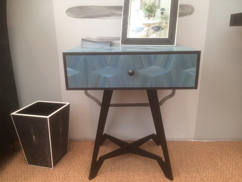 MrsMcDwrites's tweet photo. Inspiration a plenty @Decorex_Intl. Check out this bedside table by Simon Orrell Designs. Stand F26. #decorexLoves http://t.co/1TysWLo7VT