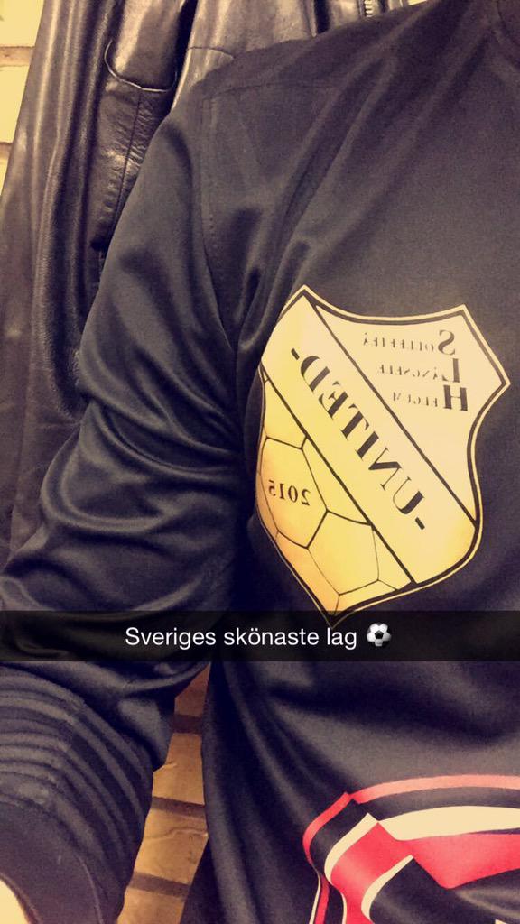 niivetvem's tweet photo. Sveriges skönaste lag⚽️ @SLHUnited http://t.co/2L5NmYXBgA