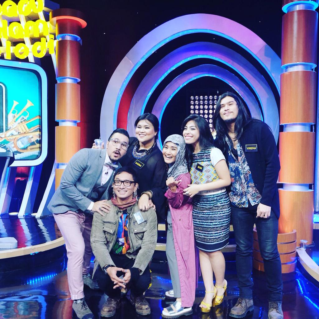 ShenaMalsiana's tweet photo. Yuk tonton @BDMelodi_NET sore ini 17.00 WIB di @netmediatama ada gue, Kak Isa, Virzha, Kamasean &amp; Fatin.. http://t.co/eVgTijJf9z