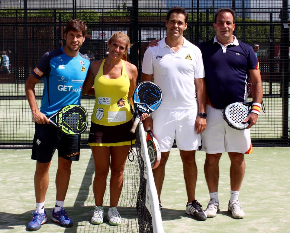 TopGourmetProd's tweet photo. ¡¡ Vaya partidazo que echamos en el Clinic del Torneo de Padel de la @Fun_Realmadrid !!.
http://t.co/vbSxattLIg http://t.co/CMPIfm4BhV