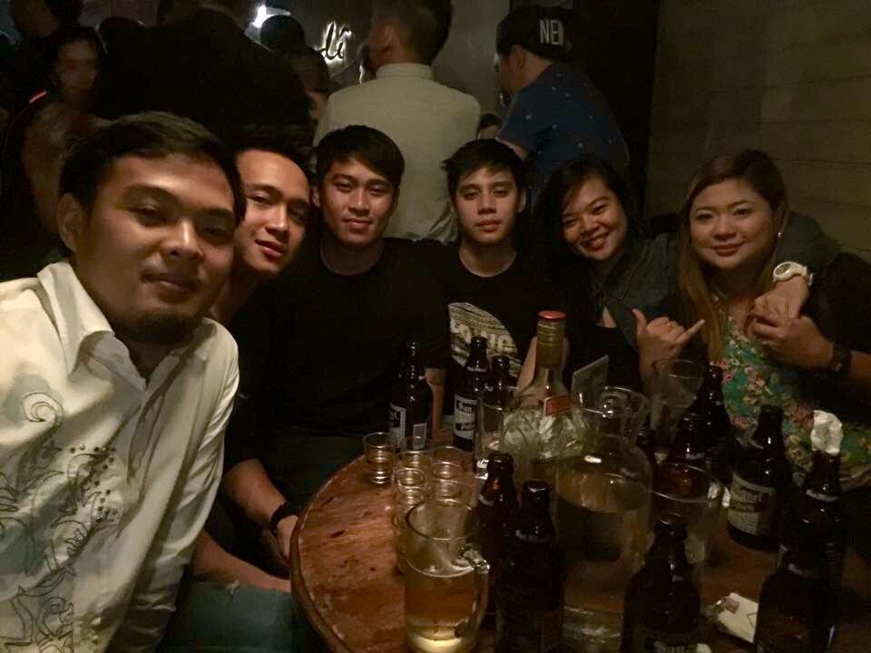 iamsheilasan's tweet photo. last night at En Route #teamfullrun http://t.co/EA8u04sJlb