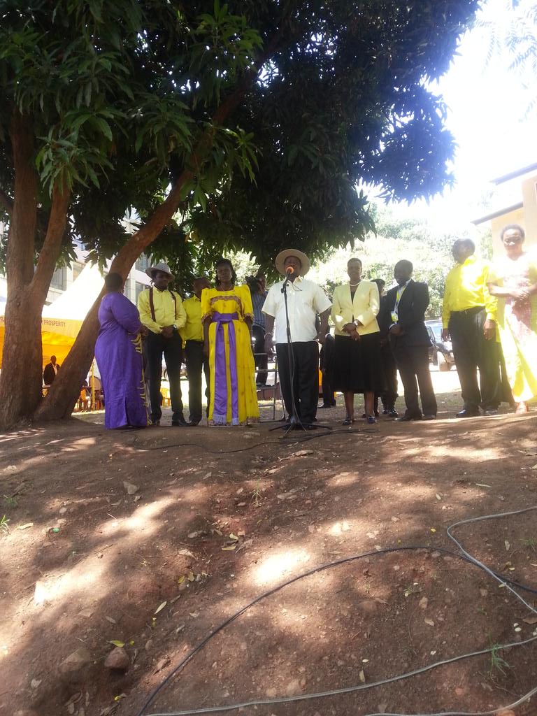 OfwonoOpondo's tweet photo. Museveni at #MuseveniNomination #Plot13 Kyadondo Rd @NRMOnline @skaheru @hkashillingi @Jadwong http://t.co/sXxbWglHQw
