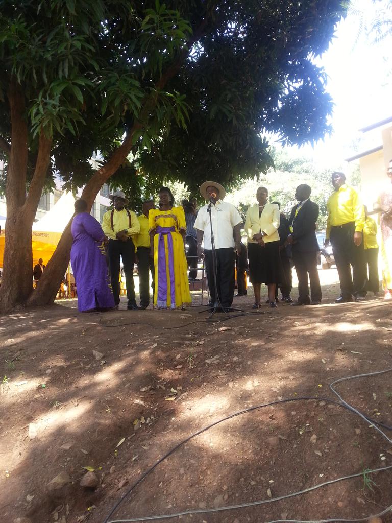 OfwonoOpondo's tweet photo. Pres Museveni addressing supporters at #M7Nomination #Plot13 Kyadondo Rd @NRMOnline @skaheru @hkashillingi @Jadwong http://t.co/3MgQBeVC68