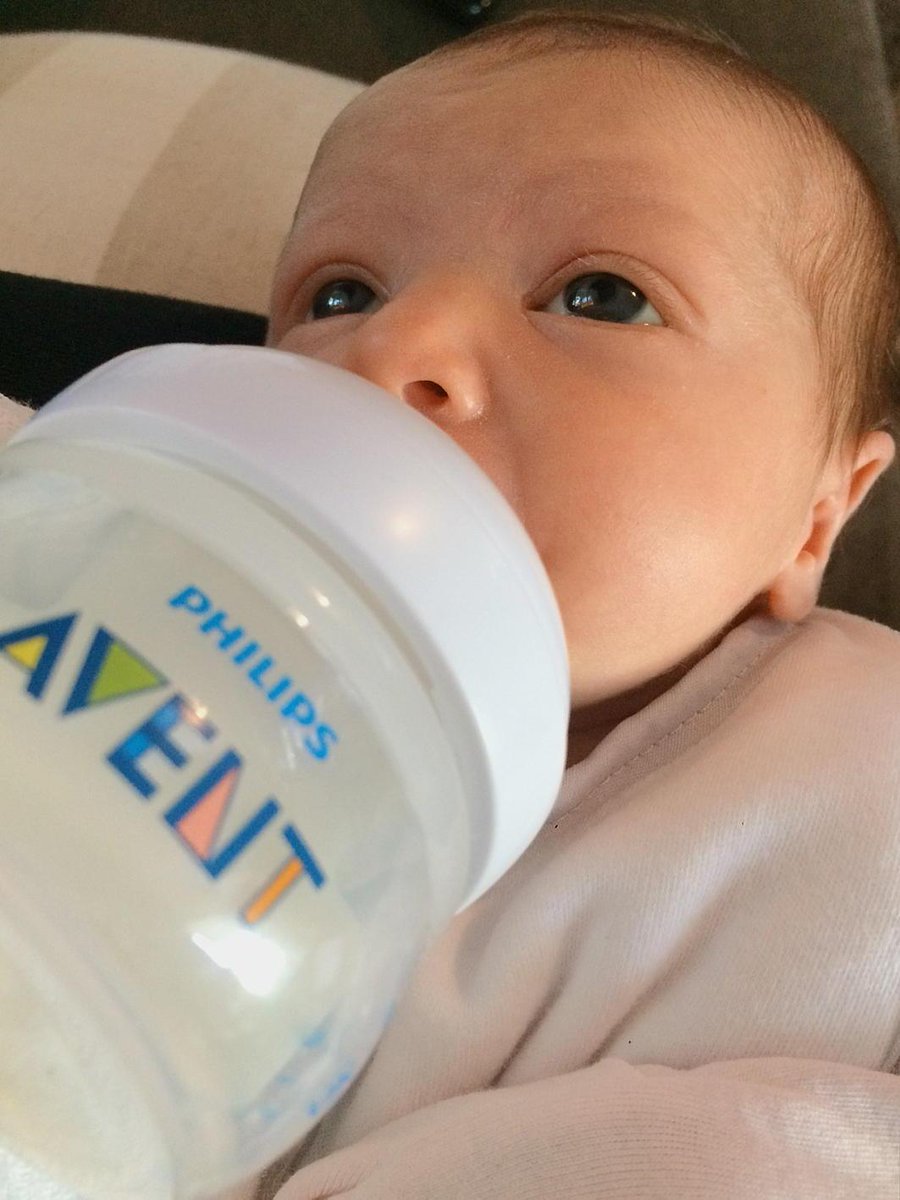 HJackson24's tweet photo. My little @Avent_US babe! #tinydetails #aventparent http://t.co/mri6zFYPnQ
