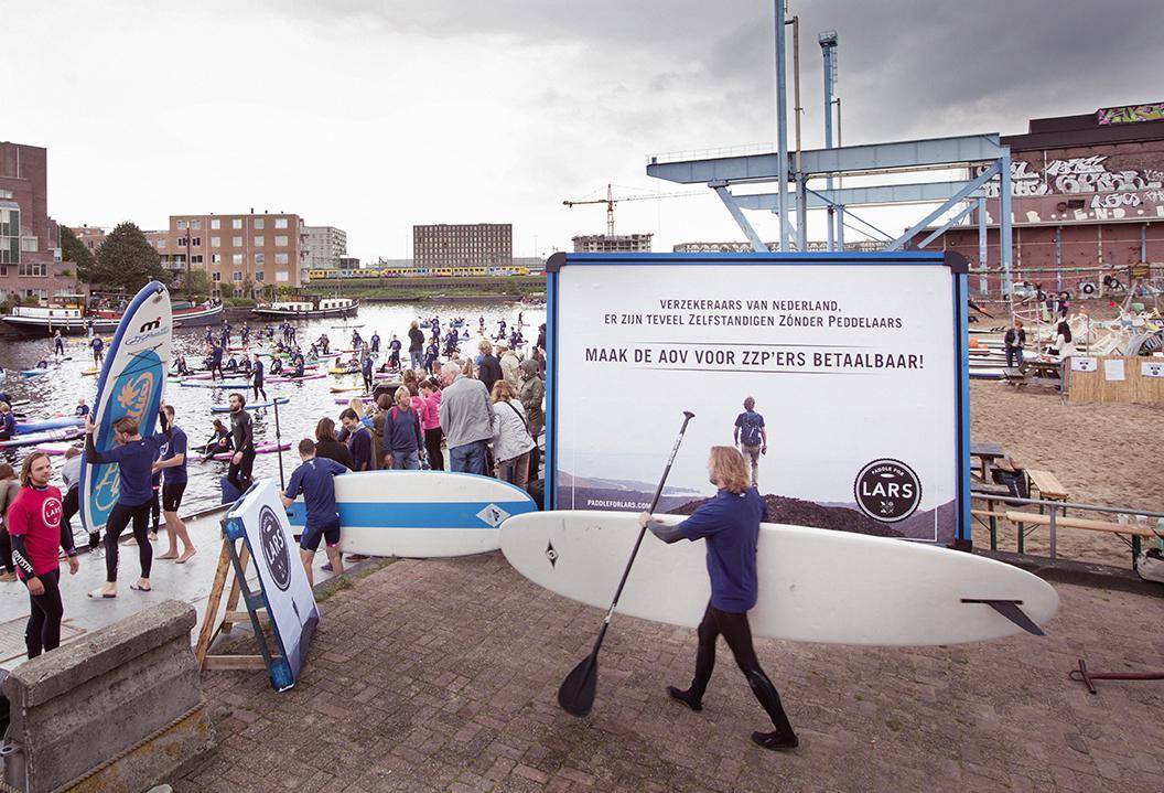 paddleforlars's tweet photo. Deze is voor alle AOV verzekeraars van Nederland. Vanaf morgenochtend moet het echt anders #paddleforlars #zzp http://t.co/Xnk3PcuFrr