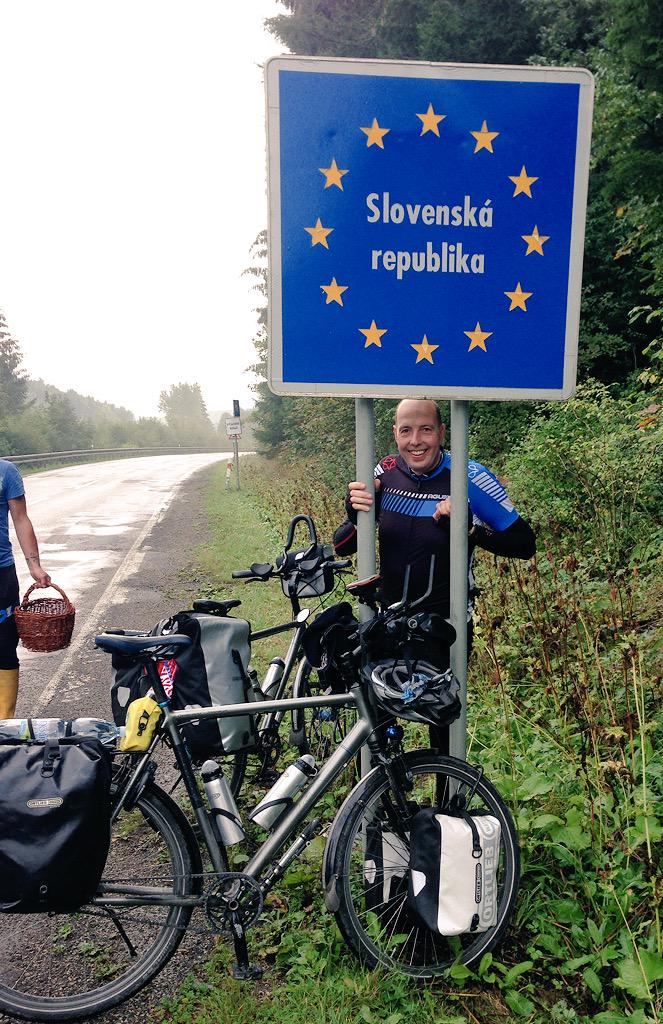 MaxsteinFietsen's tweet photo. #nieuws #maxstein finished in Slowakije 1389 km in 13 days @KOGA_bikes groet Robert &amp; Jaap http://t.co/3vecGTg2kB