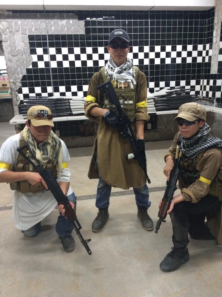 カミース大好き紳士 スーツ紳士に移行中 カミースきてサバゲーやりてーのー Http T Co Rvjsaaxvuz