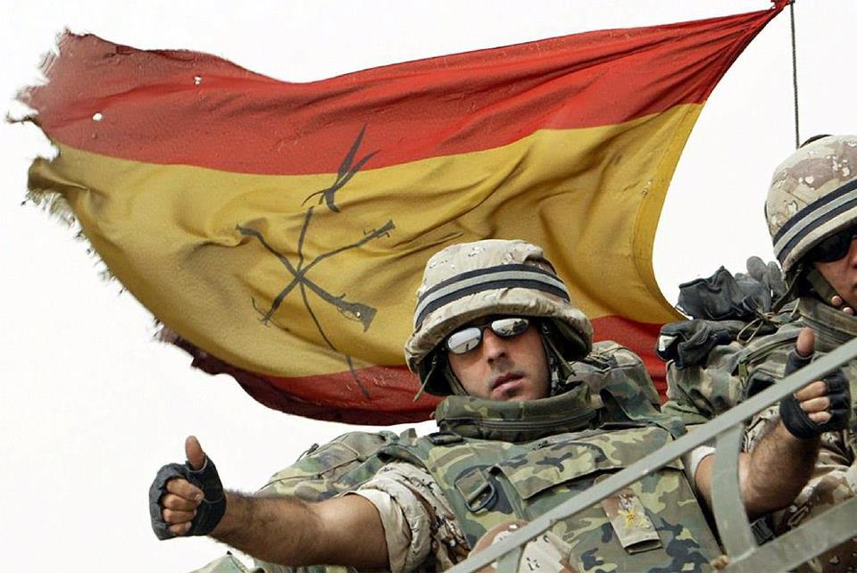 SerMilitar's tweet photo. "Legionarios a luchar legionarios a morir"
¡Feliz día de la legión! http://t.co/OrH0653z03