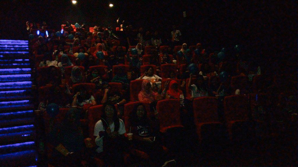 Platinum_Solo's tweet photo. Thanks udah nonton #SMTOWNTHESTAGE di #platinum_solo kalian sangat luar biasa 😘😘😘😍😍😍 http://t.co/i7gwCidVaz