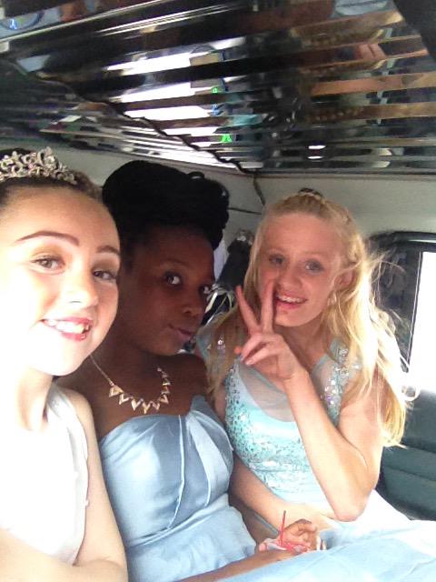 milliekateriley's tweet photo. Prom 😘❤️ http://t.co/zc9A1g4qRd