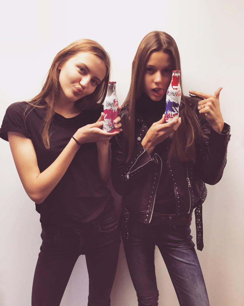 EliteWorldGrp's tweet photo. Keep hydrated like #EvaBus, #VivienneRohner and the rest of our #EliteGirls this #LFW with @DietCokeGB 😋😋😋 http://t.co/tyTC0g1oGn