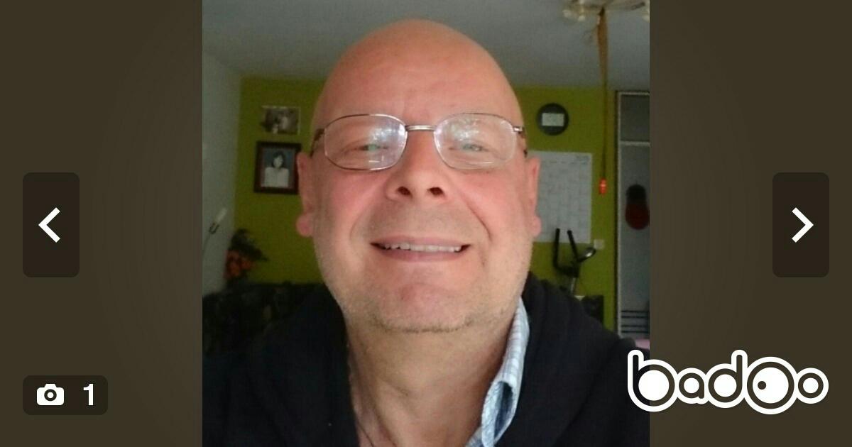 Schau dir diesen Mann mit der Badoo App an