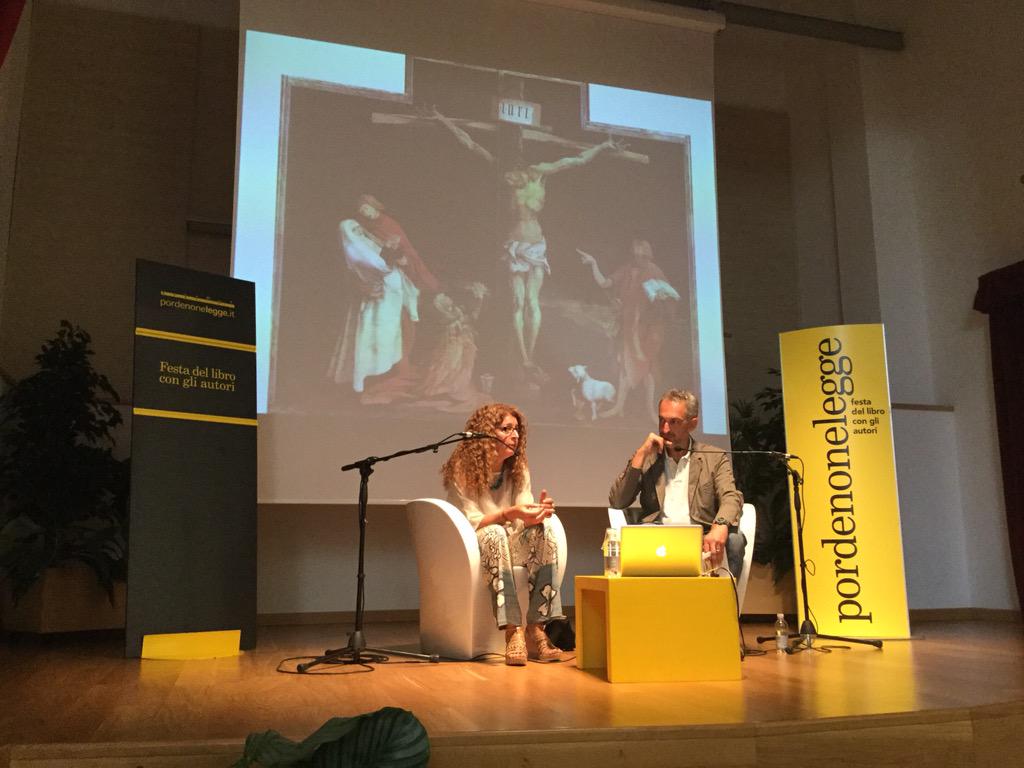 Einaudieditore's tweet photo. "Non si può stare pochi minuti davanti a un'opera: ha troppe cose da dirci".
Melania Mazzucco
#pnlegge2015 http://t.co/EPcu9D5bsR