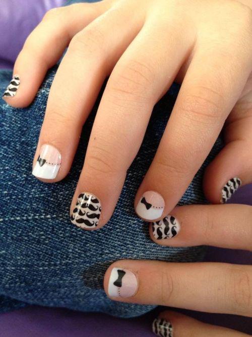 Leah Roll (@athomenails_au) on Twitter photo 