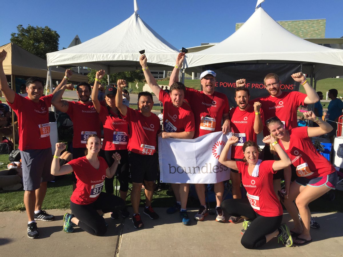 BoundlessNetwk's tweet photo. Our awesome team is representing Boundless at @TXMarathonRelay today! Honored to join @car2go to support @livestrong. http://t.co/l3ImCzyUPB