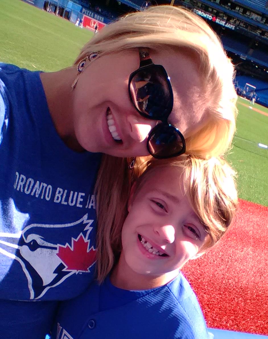 marketarydlo's tweet photo. In Toronto waiting for this awesome game to start, so pumped. Harris family afternoon. @BlueJays , #BlueJays http://t.co/mP804LdDs6