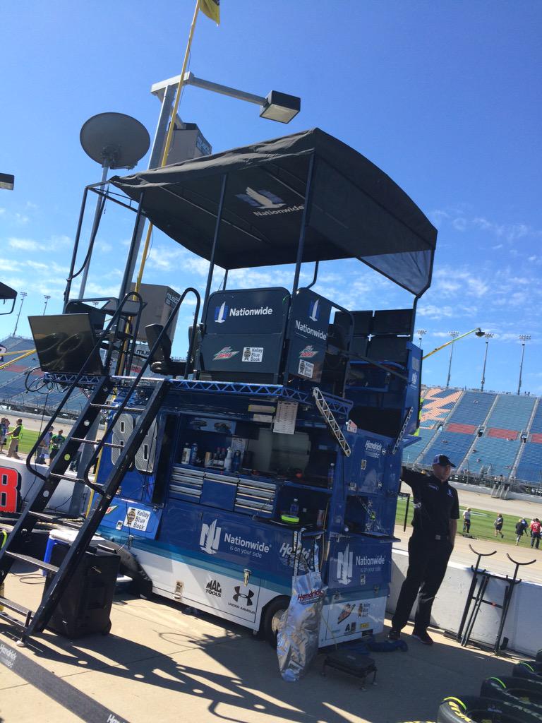 Hendrick5Team tweet picture