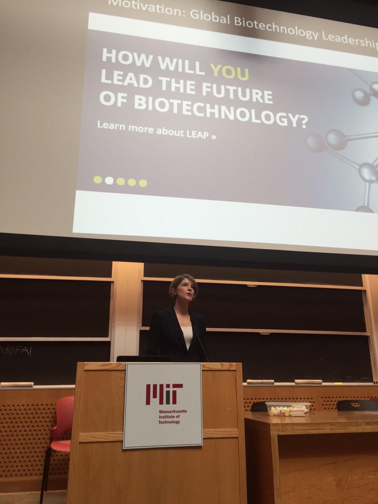 scitechkevin's tweet image. .@meganjpalmer describes @SynBioLEAP program to develop leadership in #synbio and biotechnology. #synbercfall15