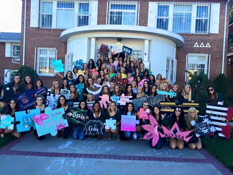 lmaestretti's tweet photo. #Maddie #UNR #tri delta http://t.co/AfqKdr6dYA