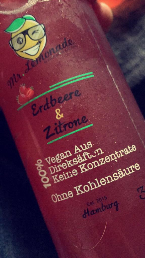 MrLemonade2014's tweet photo. Die ehrlichste Erfrischung für zwischendurch, 
Kein Aroma
Kein Farbstoff
Kein Koffein 
Kein Konzentrat 
#MrLemonade http://t.co/TPnpGb8T9Q