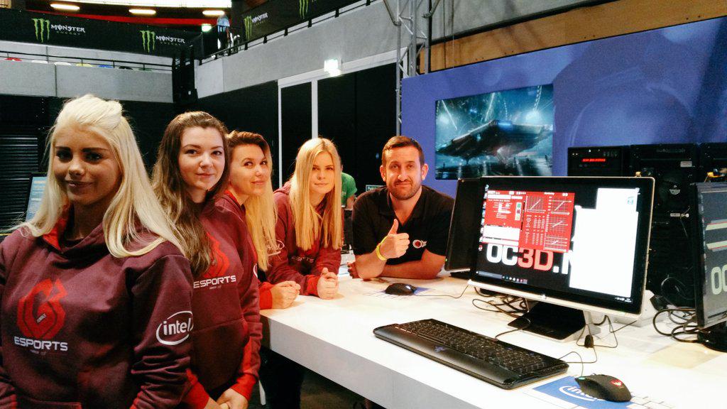Hedjee's tweet photo. Overclocking session at the @IntelUK booth with #tinytomlogan from @OC3D #DHL15 http://t.co/fpgiZUuMYI