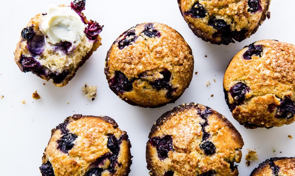 If you've been searching for the best-ever blueberry muffin recipe, look no further bonap.it/5Co3cjc