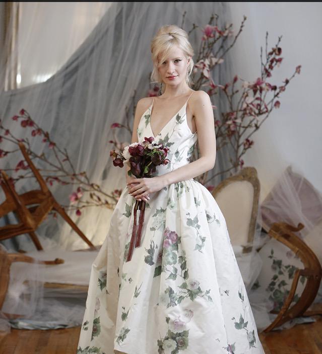 bodasdepiluca's tweet photo. Floral print is bridal trends spring 2016.🌾🌸✨ @EFBridal #wedding #gown #designer #elizabethfillmore #brides #danlecca http://t.co/685peZFFBd