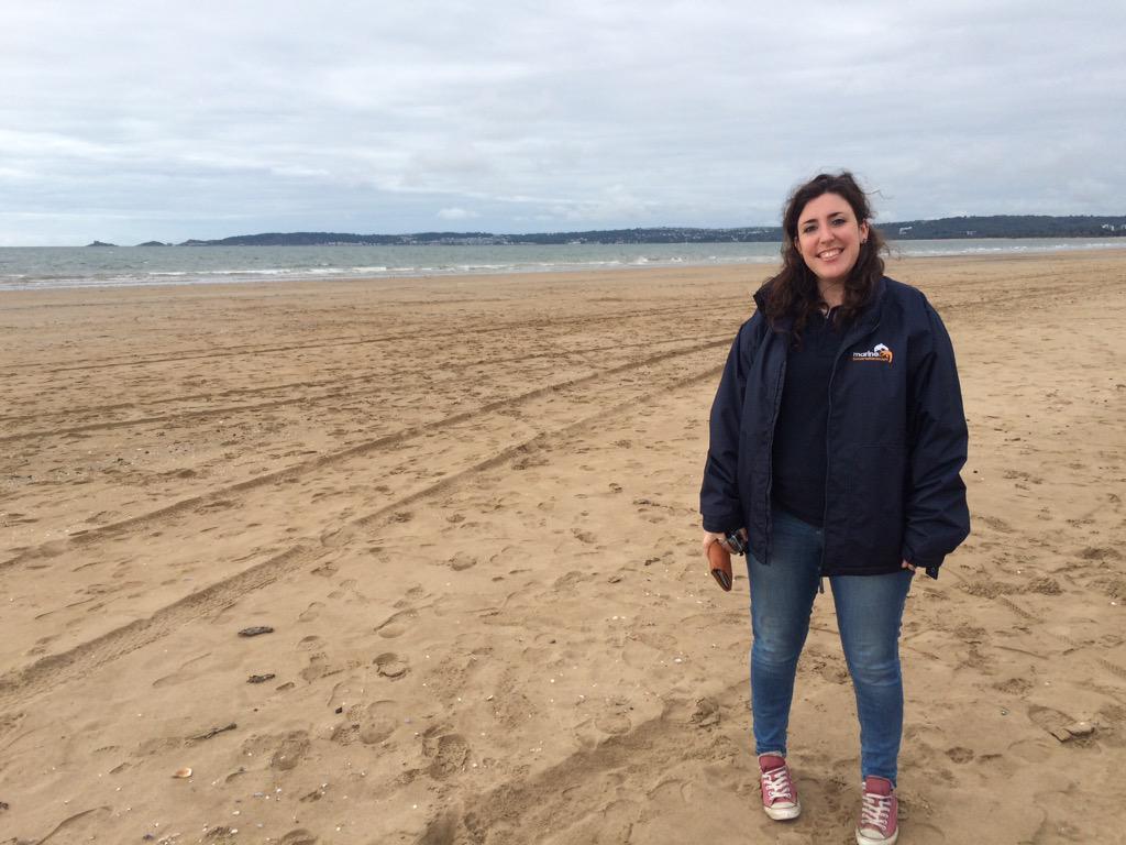 lizzie_prior's tweet photo. #Beachclean number 4! Swansea bay!! @mcsuk http://t.co/eF7cpdwD0q