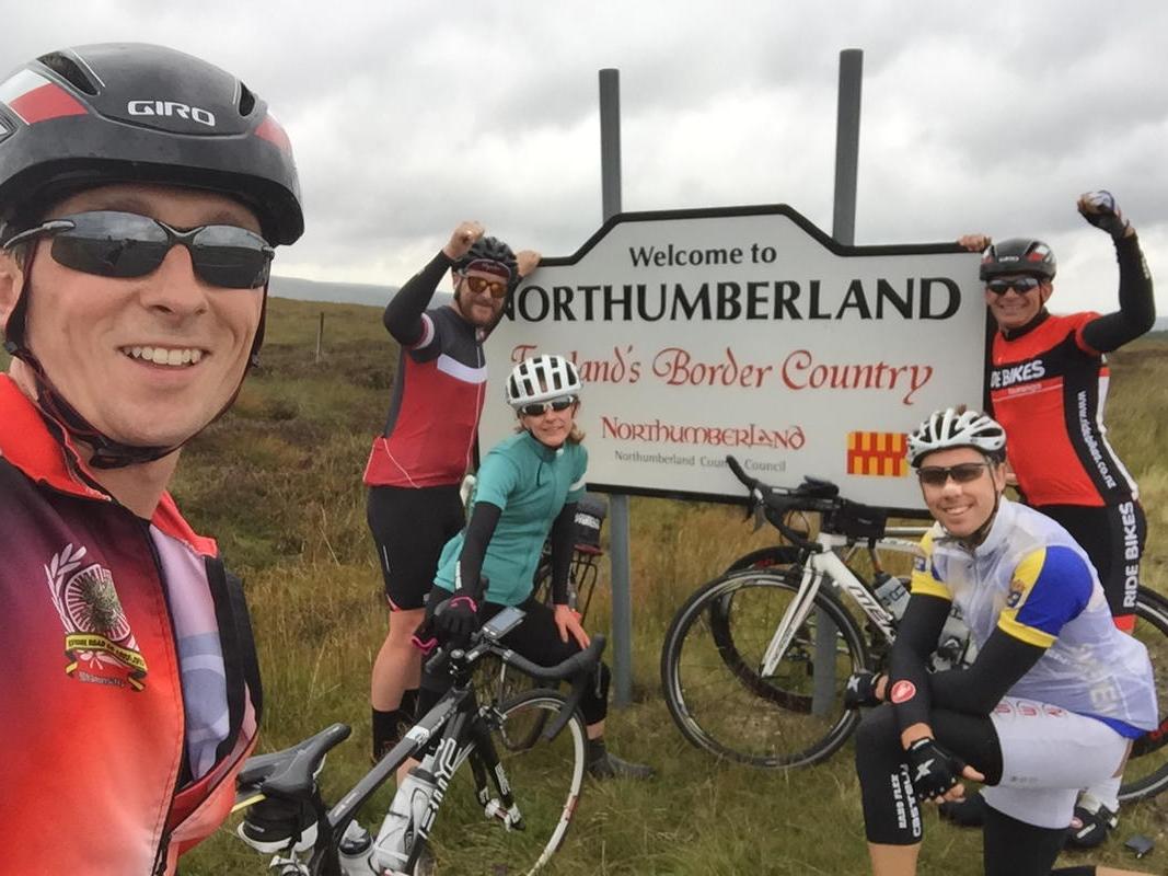 DaveCourse's tweet photo. Alternative hilly route for group 1 today #aagbigoesforth http://t.co/f1oSAw7uNI