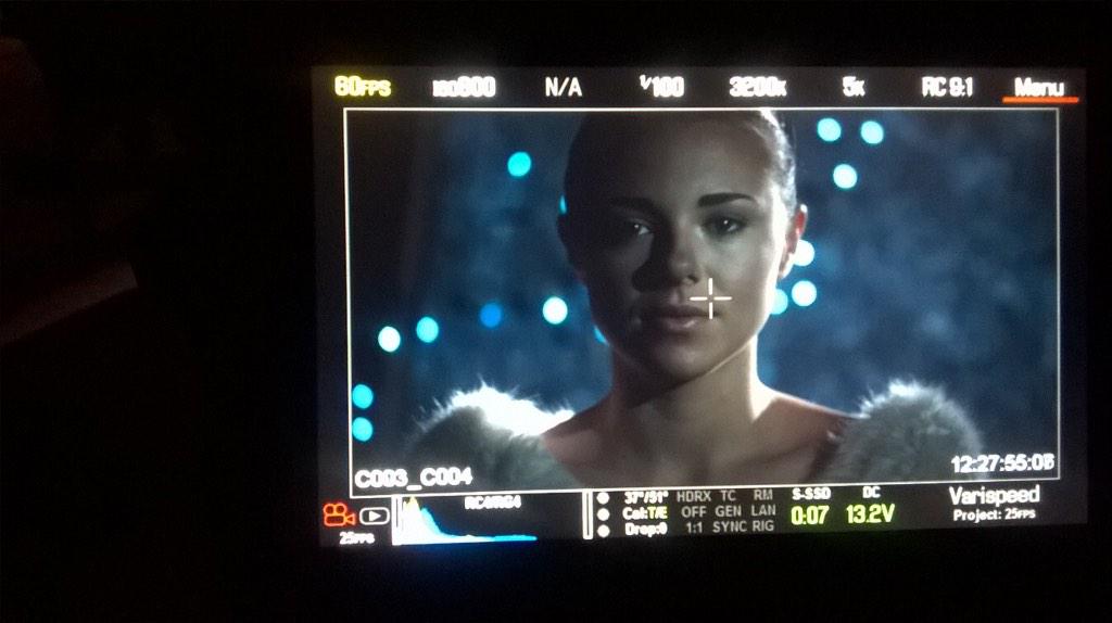 SaraAngeOff's tweet photo. En plein tournage du cours métrage Sàga! 😘 bon dimanche mes petits loups! ❤️ http://t.co/MuKJZXAJtb