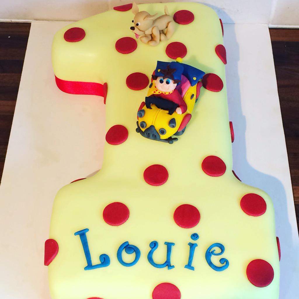 hannahmakescakes on Twitter: hannahmakescakes on Twitter: